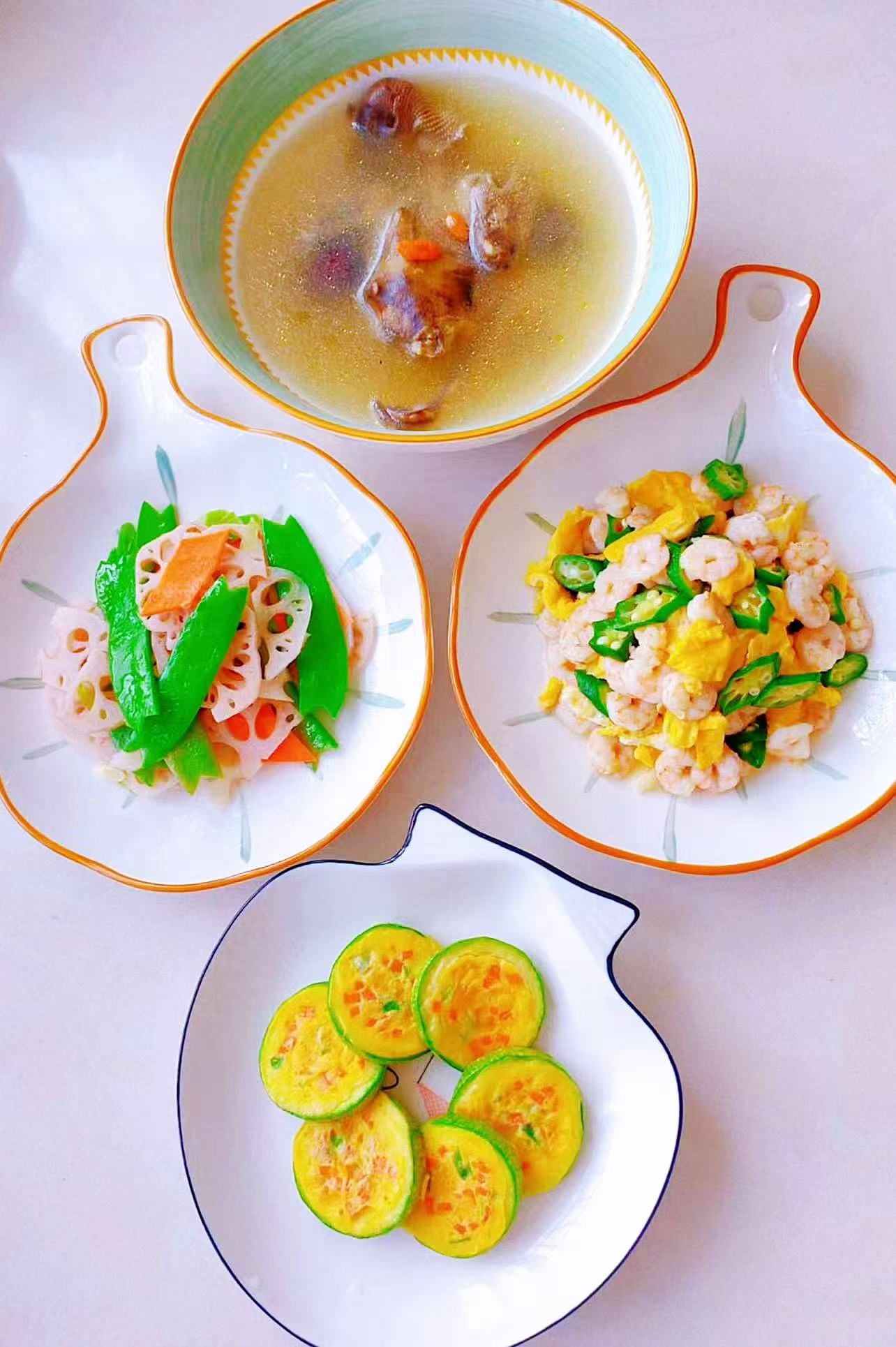 重點(diǎn)來(lái)了！|孕期不同階段怎么補(bǔ)？